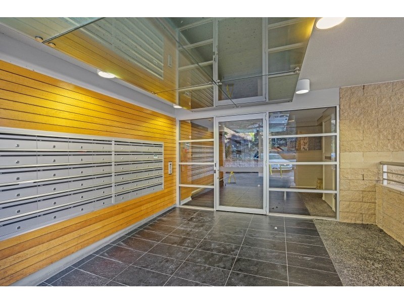 454/80 John Whiteway Drive, Gosford NSW 2250