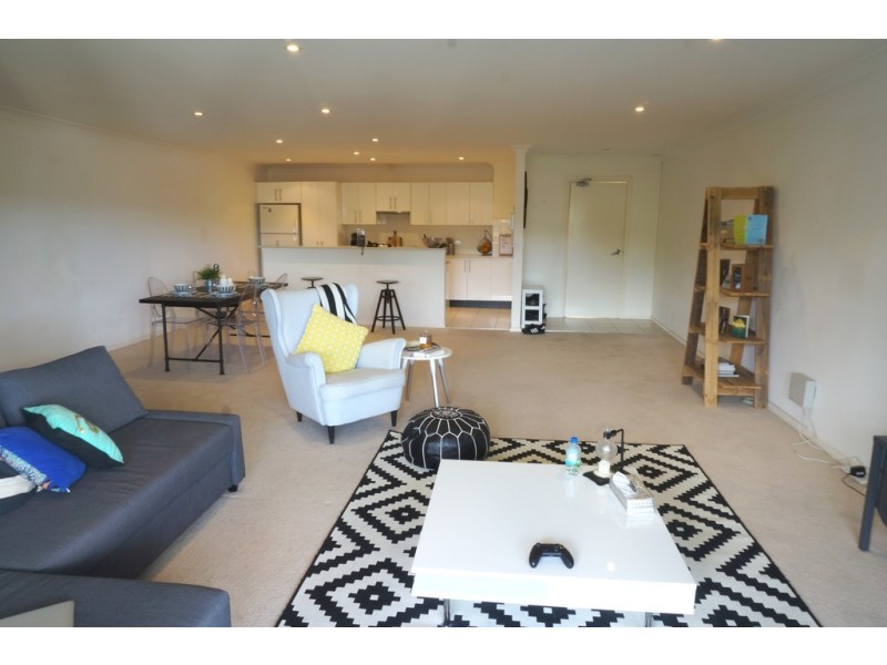 19/13-15 Moore Street, West Gosford NSW 2250