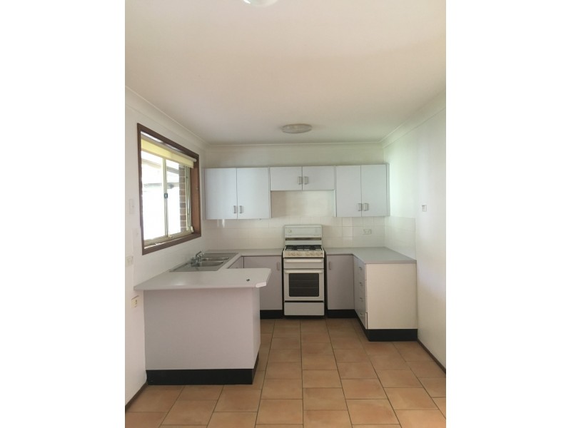 10 Arrawarra Street, Narara NSW 2250