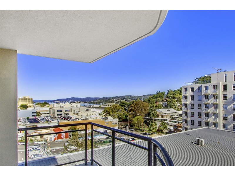 6/24 Watt Street, Gosford NSW 2250