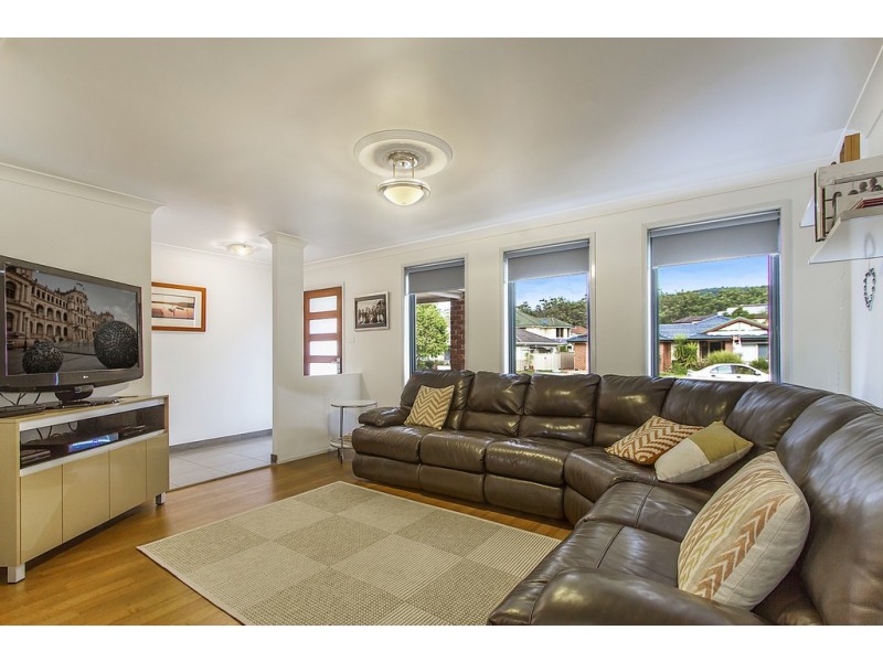66 Singleton Road, Point Clare NSW 2250