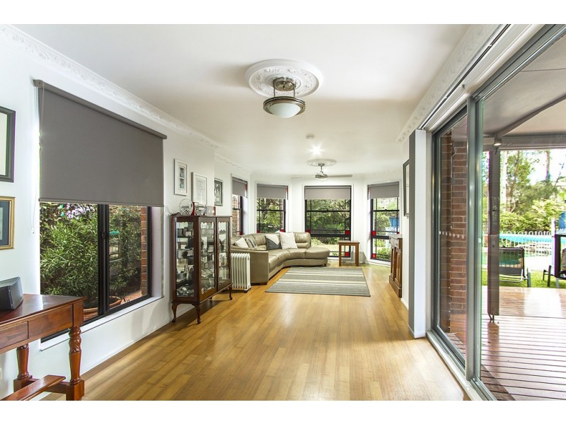 66 Singleton Road, Point Clare NSW 2250