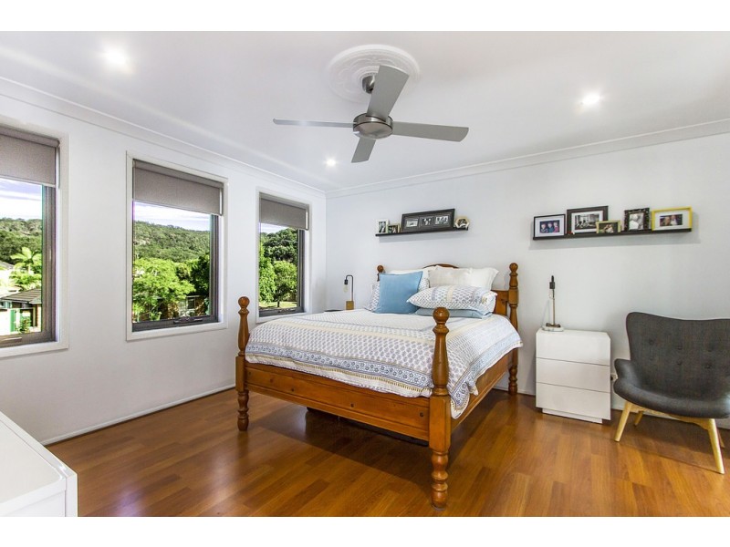 66 Singleton Road, Point Clare NSW 2250