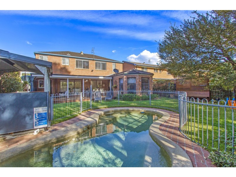 66 Singleton Road, Point Clare NSW 2250