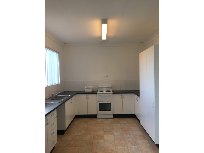 13 Apanie Avenue, Niagara Park NSW 2250