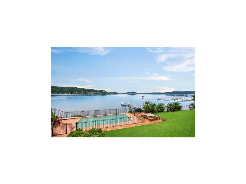 16/53 Caroline Street, East Gosford NSW 2250