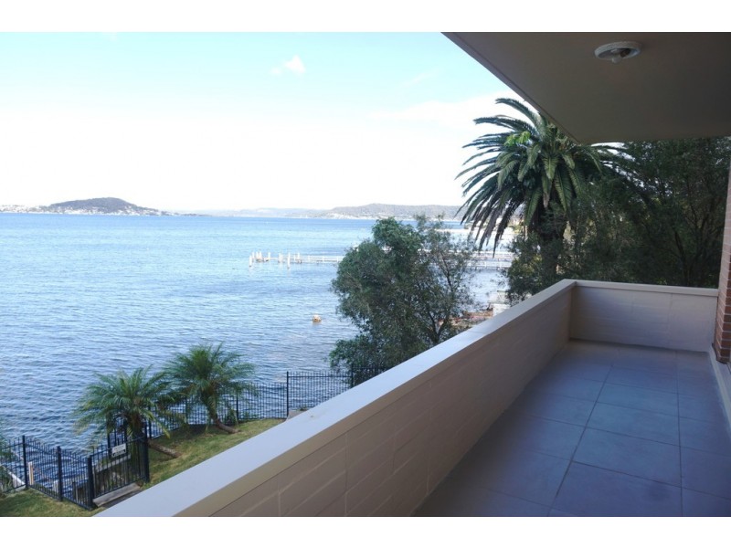 16/53 Caroline Street, East Gosford NSW 2250