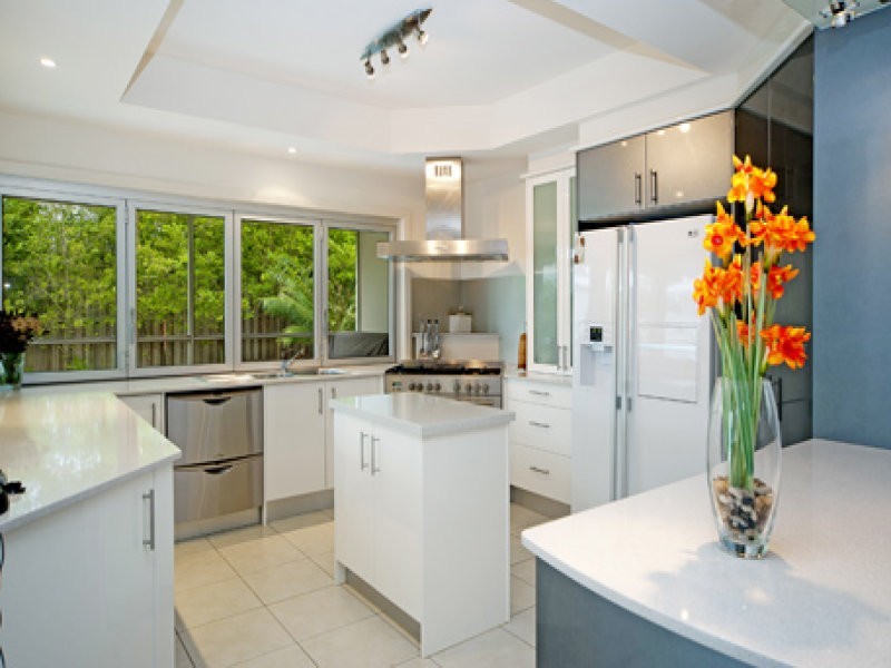 21 BUCCANEER WAY, Coomera Waters QLD 4209
