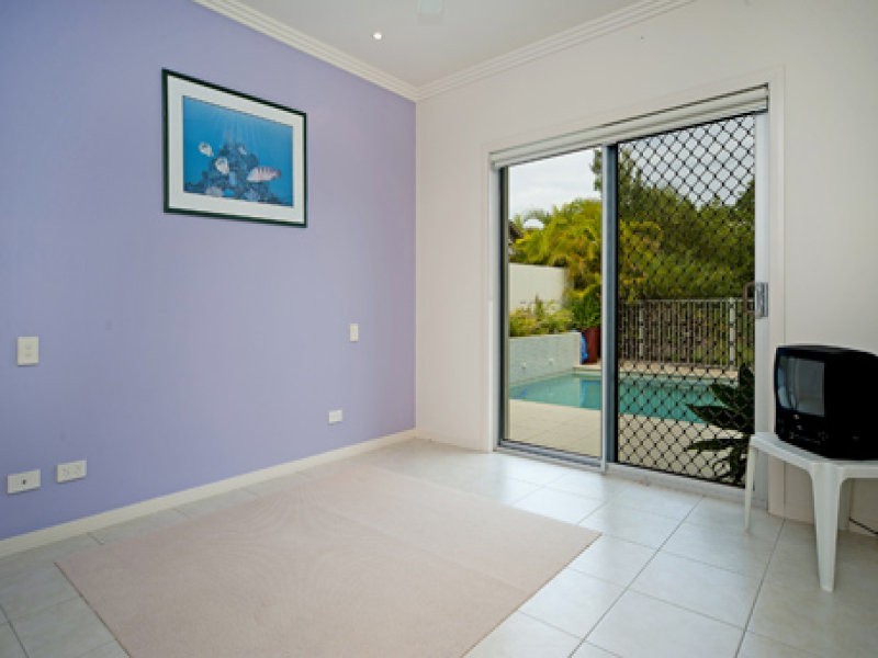 21 BUCCANEER WAY, Coomera Waters QLD 4209