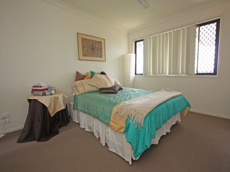 52 Palmerston Drive, Oxenford QLD 4210