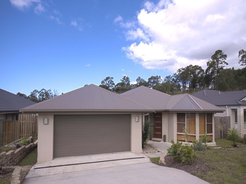 34 WUNBURRA CIRCLE, Pacific Pines QLD 4211