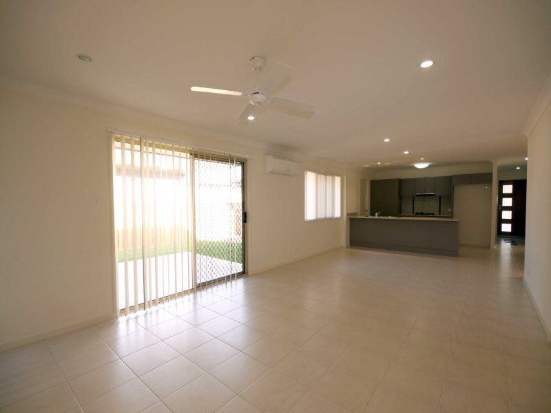 13 BUSHLAND DRIVE, Maudsland QLD 4210