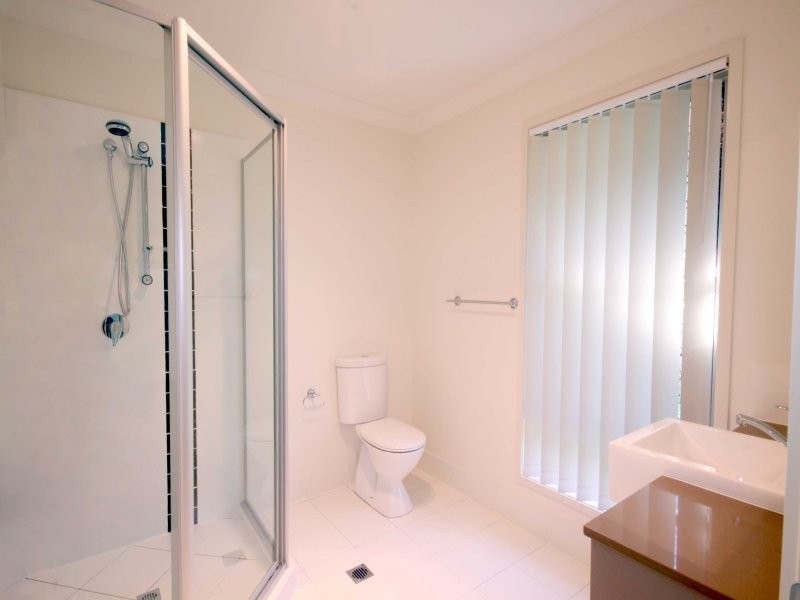 13 BUSHLAND DRIVE, Maudsland QLD 4210