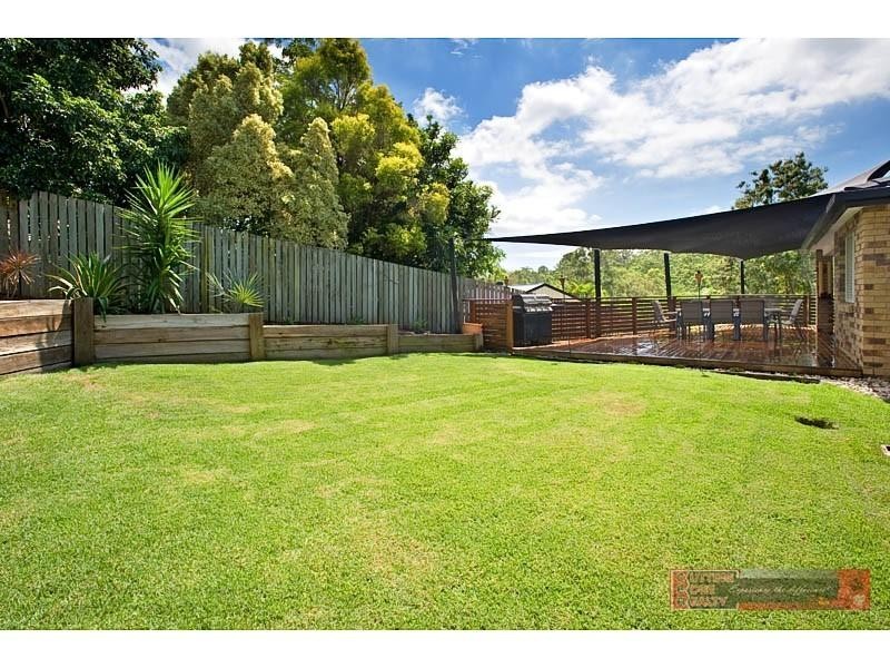 12 Pinebark Avenue, Oxenford QLD 4210