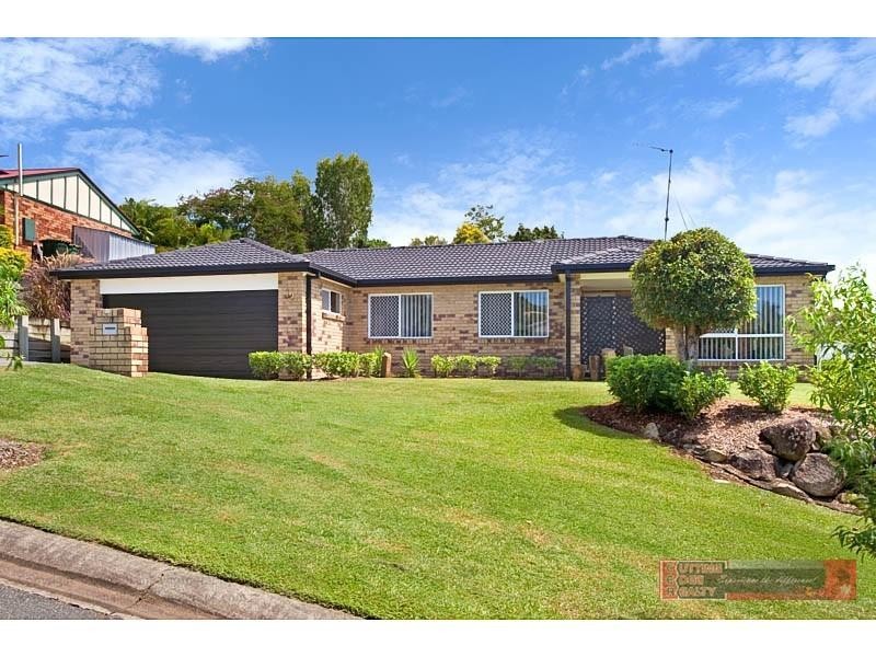 12 Pinebark Avenue, Oxenford QLD 4210