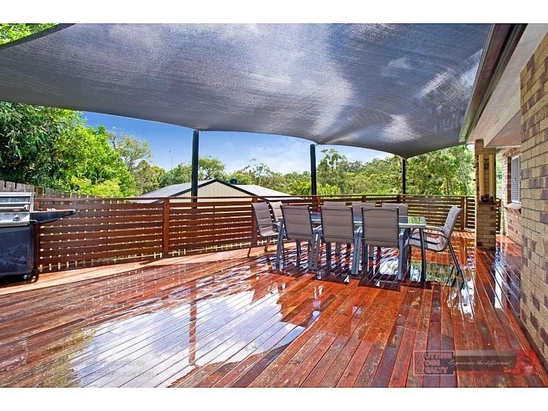 12 Pinebark Avenue, Oxenford QLD 4210