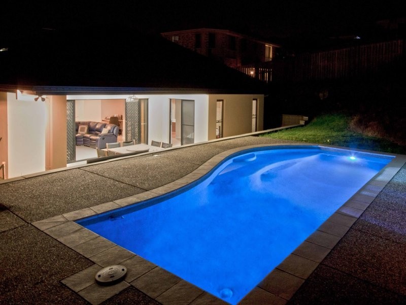 5 Angourie Crescent, Pacific Pines QLD 4211