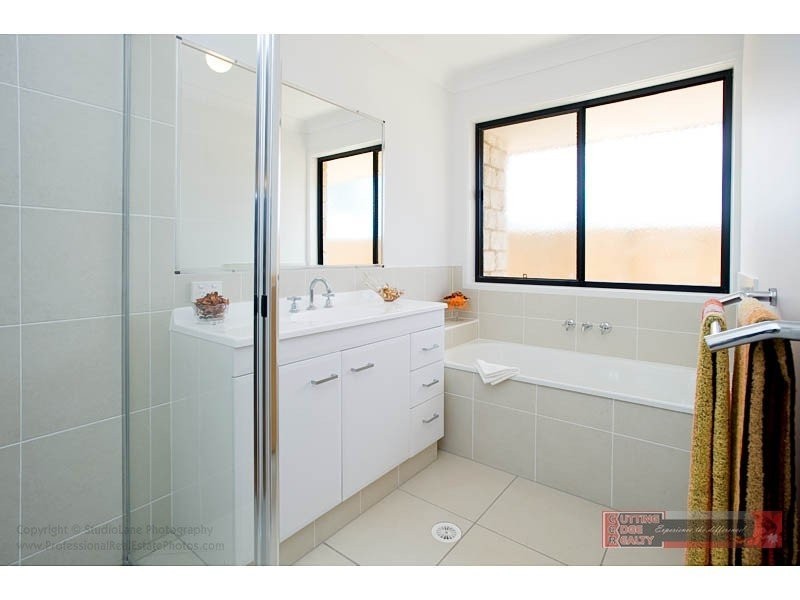 17 Goolwa Ct, Pimpama QLD 4209