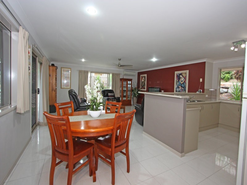 14 BUCHANAN CCT, Oxenford QLD 4210