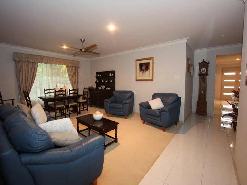 14 BUCHANAN CCT, Oxenford QLD 4210