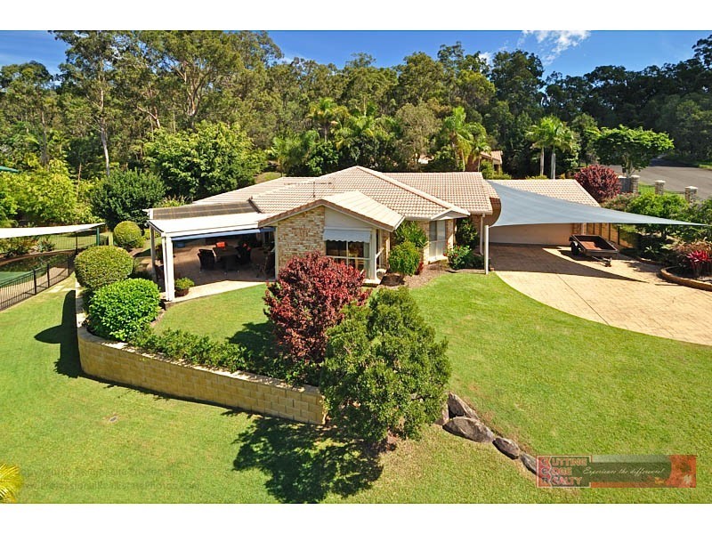 12 White City Dr, Oxenford QLD 4210