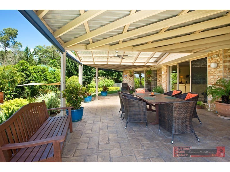 12 White City Dr, Oxenford QLD 4210