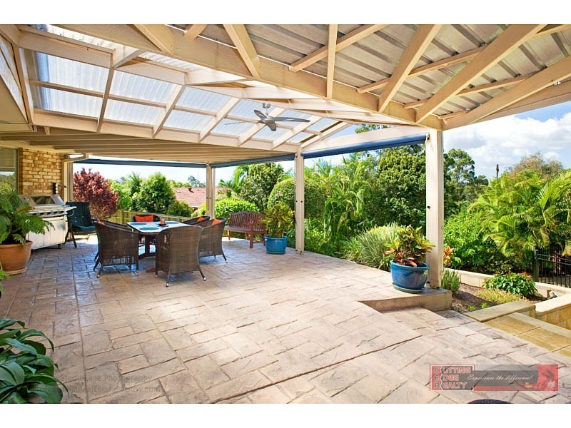 12 White City Dr, Oxenford QLD 4210