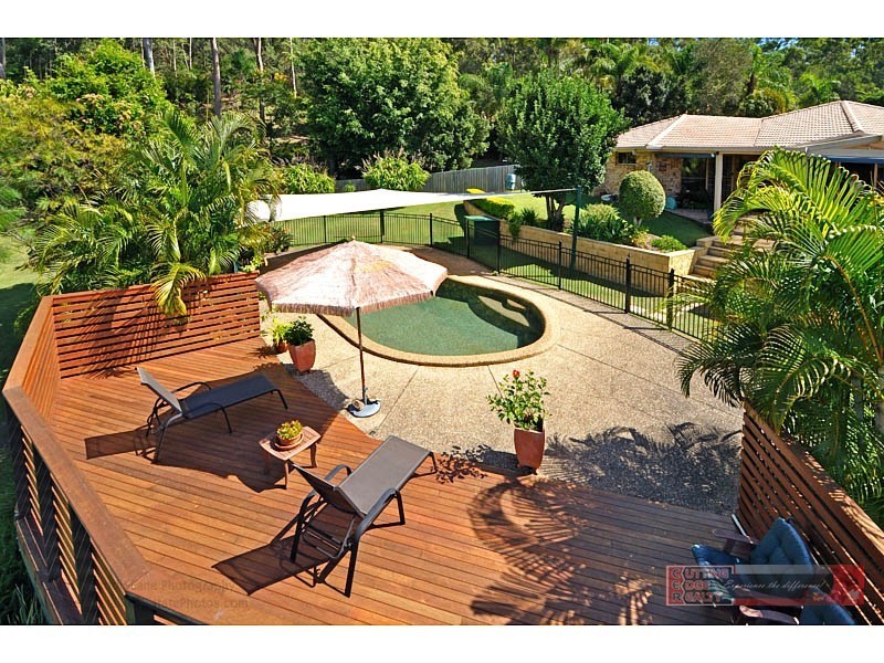 12 White City Dr, Oxenford QLD 4210