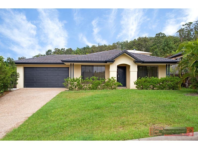 4 Fitzgerald Close, Maudsland QLD 4210