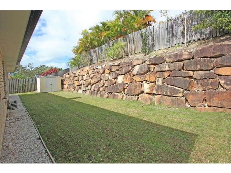 4 Fitzgerald Close, Maudsland QLD 4210