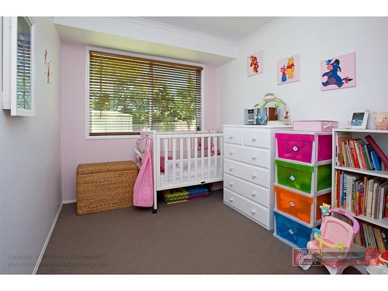 1/6 Musical Court, Oxenford QLD 4210