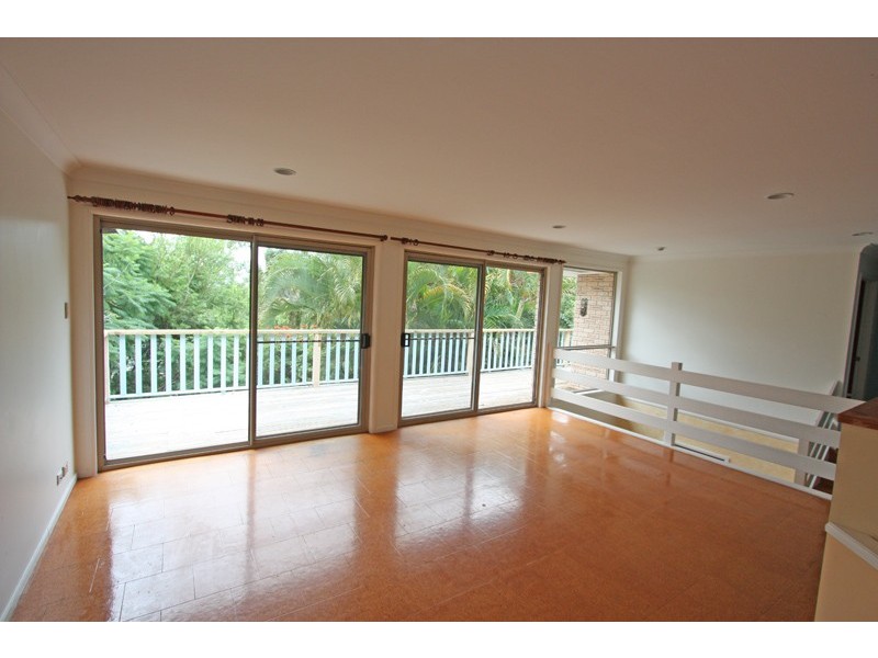 5 BELGRAVE PLACE, Helensvale QLD 4212