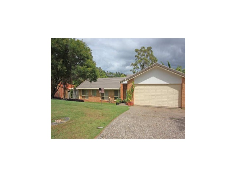 6 Tuvalu St, Pacific Pines QLD 4211