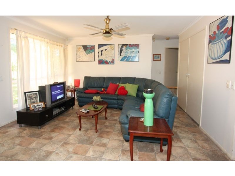 2/20 Chaplin Crescent, Oxenford QLD 4210