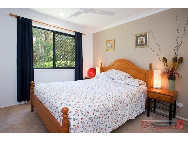 11 Calypso Court, Oxenford QLD 4210