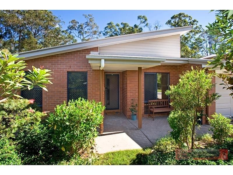 11 Calypso Court, Oxenford QLD 4210