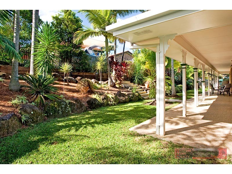 64a California Dr, Oxenford QLD 4210