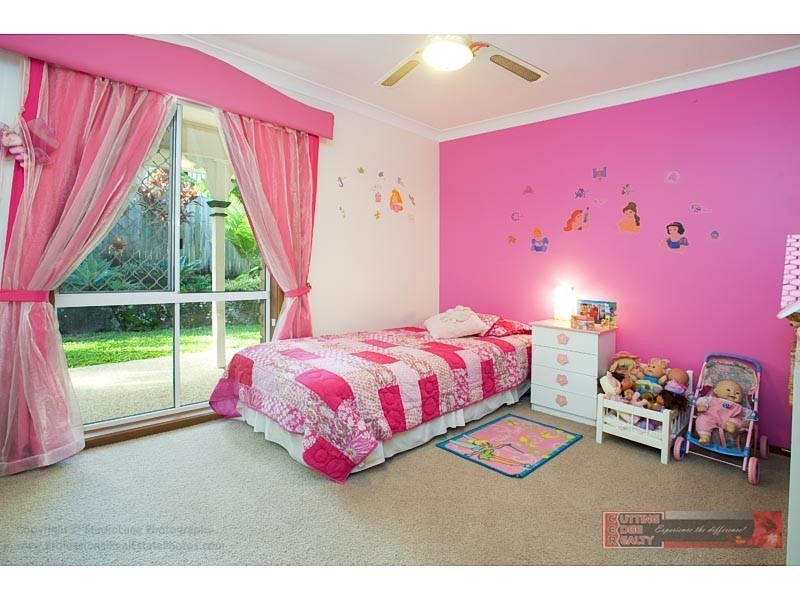 64a CALIFORNIA DR, Oxenford QLD 4210