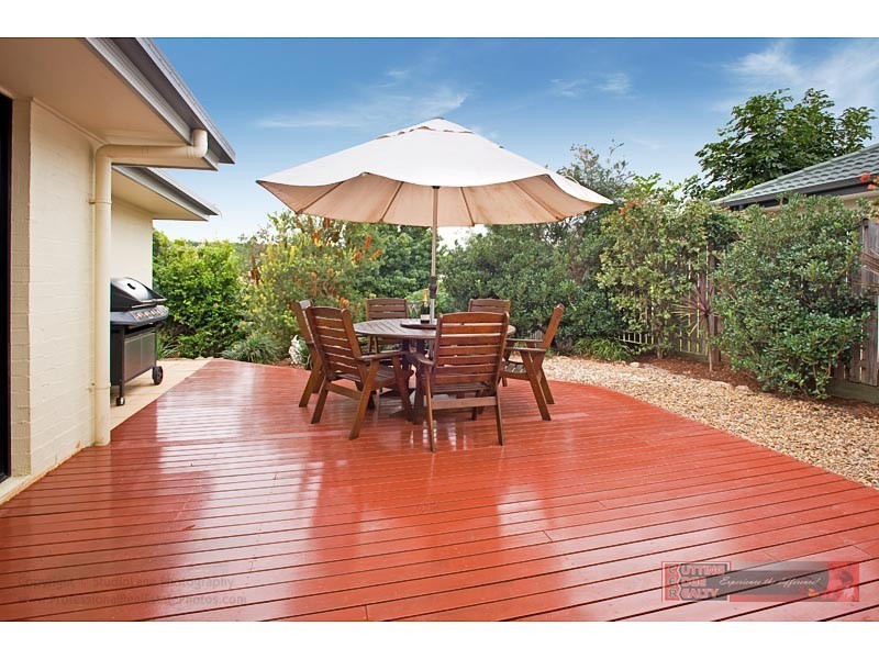 35 Witheren Cct, Pacific Pines QLD 4211