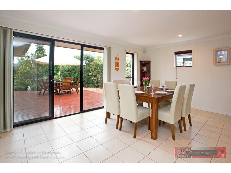 35 Witheren Cct, Pacific Pines QLD 4211