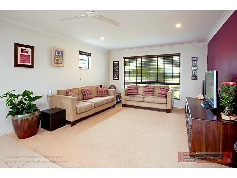 35 Witheren Cct, Pacific Pines QLD 4211