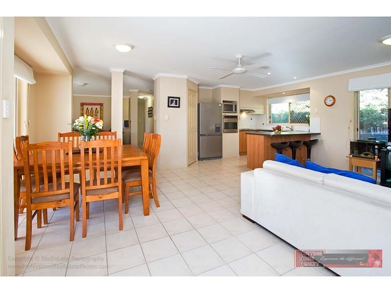 2 Catchlove St, Maudsland QLD 4210