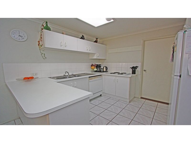 2/4 Hercule Court, Oxenford QLD 4210