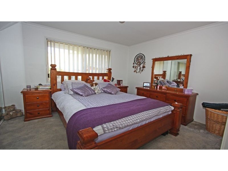 2/4 Hercule Court, Oxenford QLD 4210