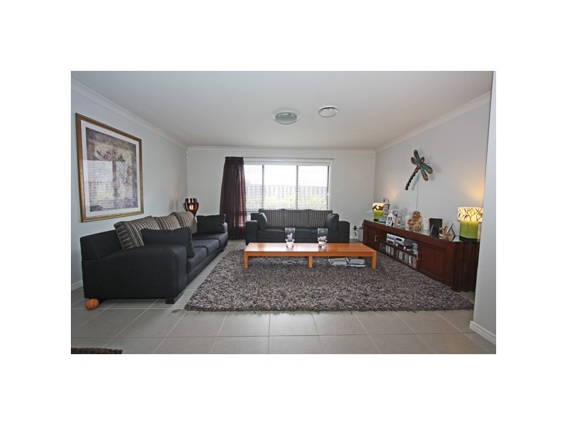 5 Freeling Place, Oxenford QLD 4210