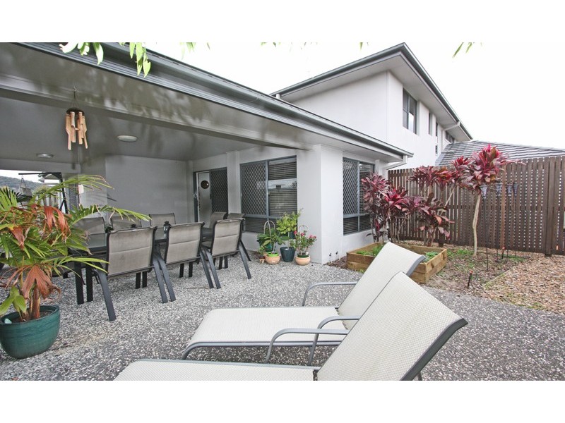 5 Freeling Place, Oxenford QLD 4210