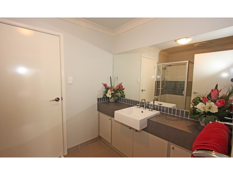 5 Freeling Place, Oxenford QLD 4210