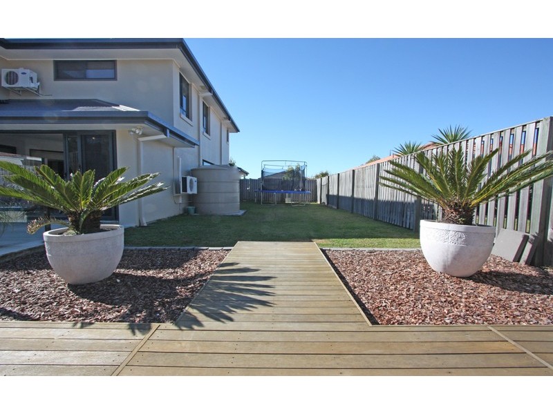 14 Mellum Cct, Pacific Pines QLD 4211