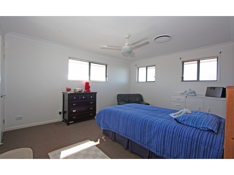 14 Mellum Cct, Pacific Pines QLD 4211