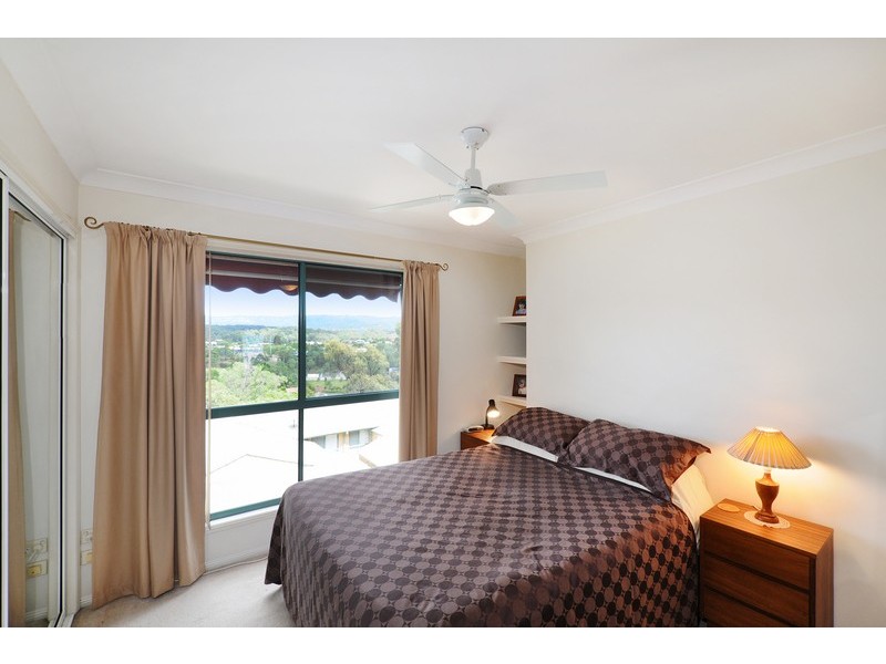 2004/6 Crestridge Crescent, Oxenford QLD 4210